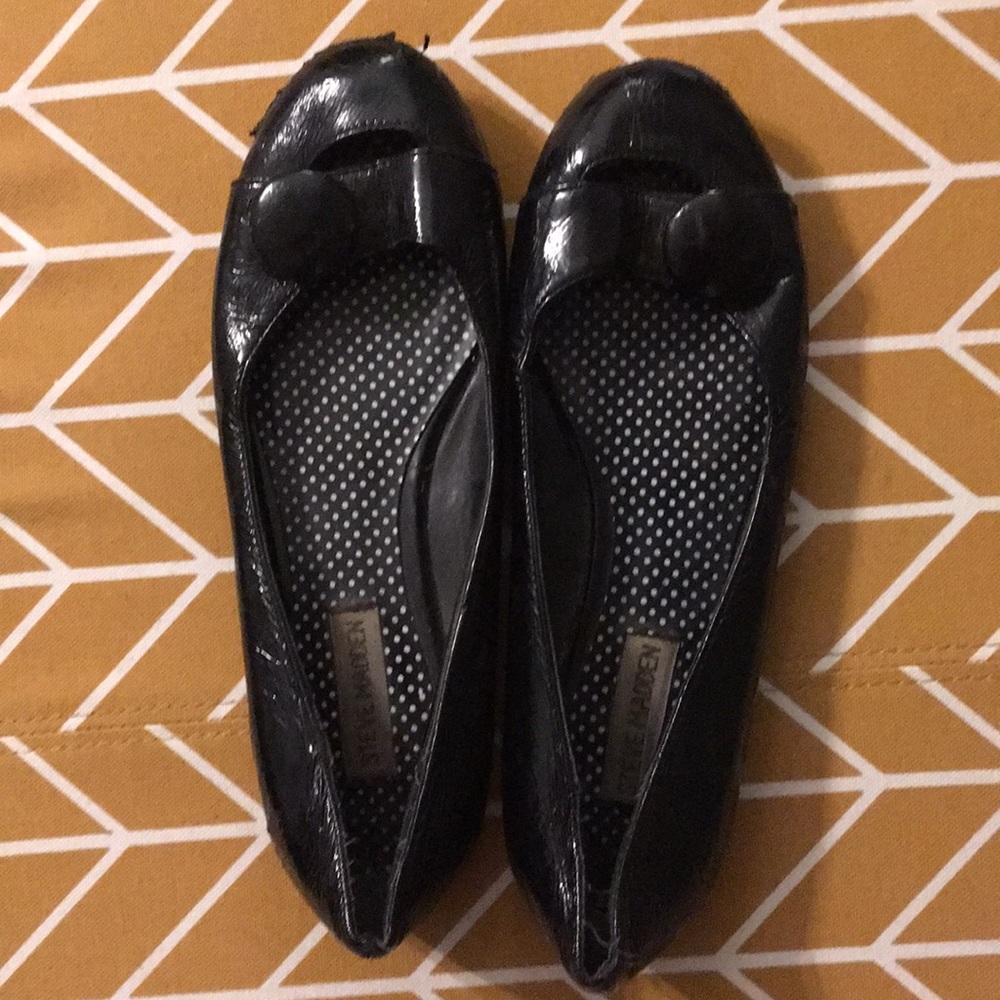 ✨$3 ✨ Black flats